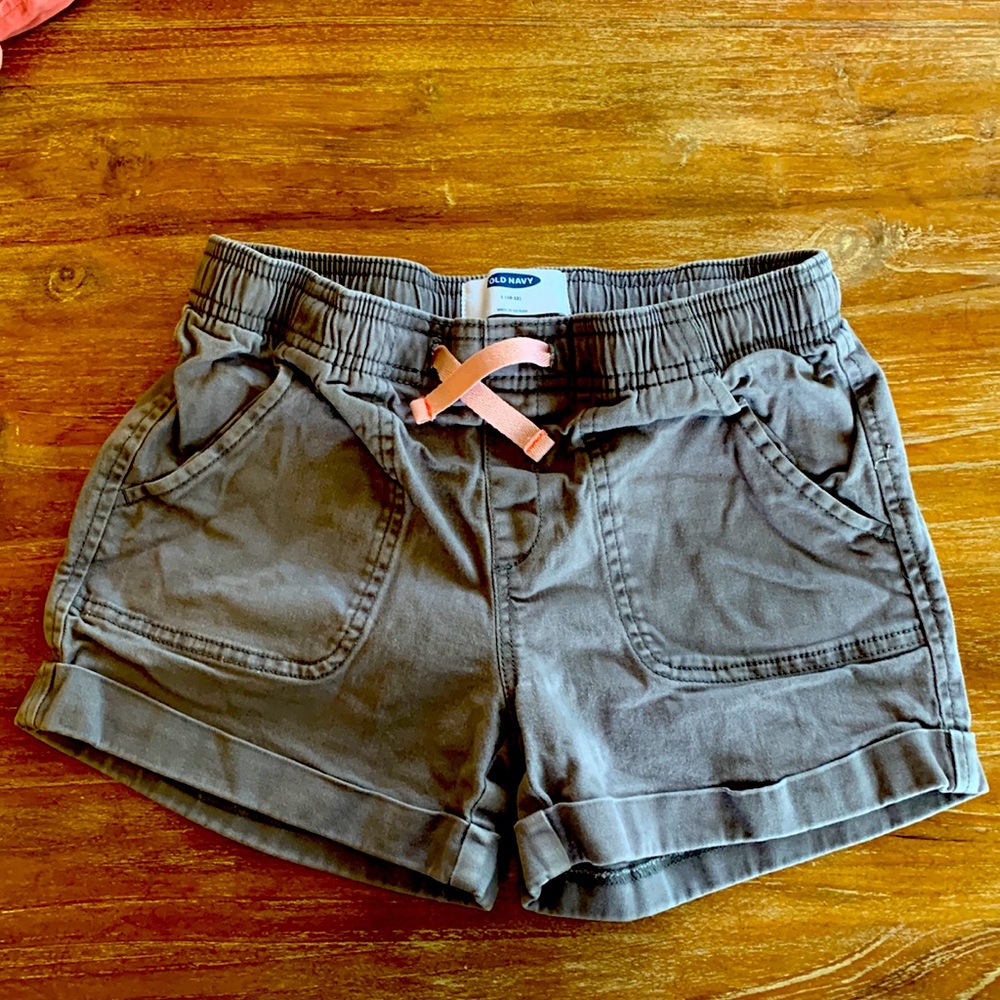 Old Navy Girls 10-12 khaki elastic waist shorts